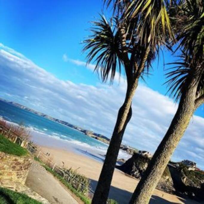 Sunny Family 4-sleeper Near Newquays Beaches Holiday home